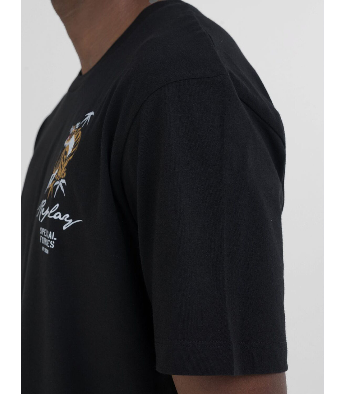 コットンジャージー タイガーグラフィックプリントTシャツ 詳細画像 ブラック 4